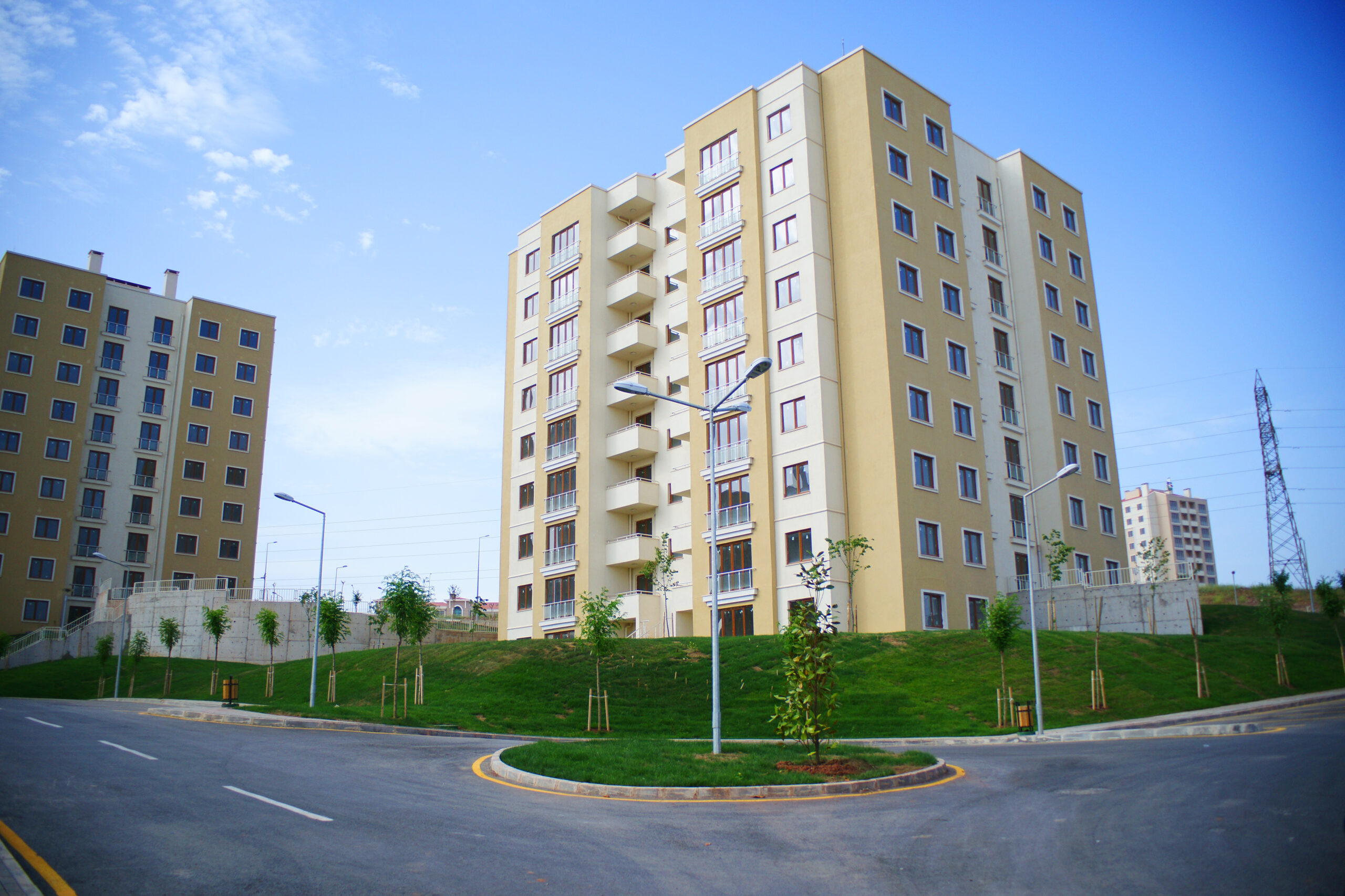 Home and apartments